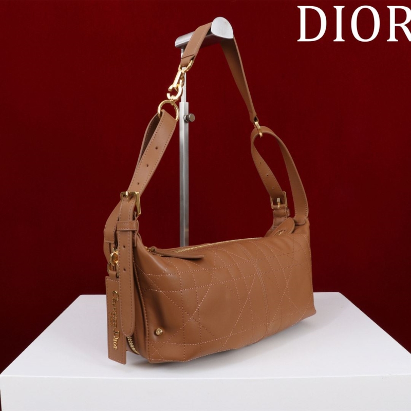 D*or top handle bags